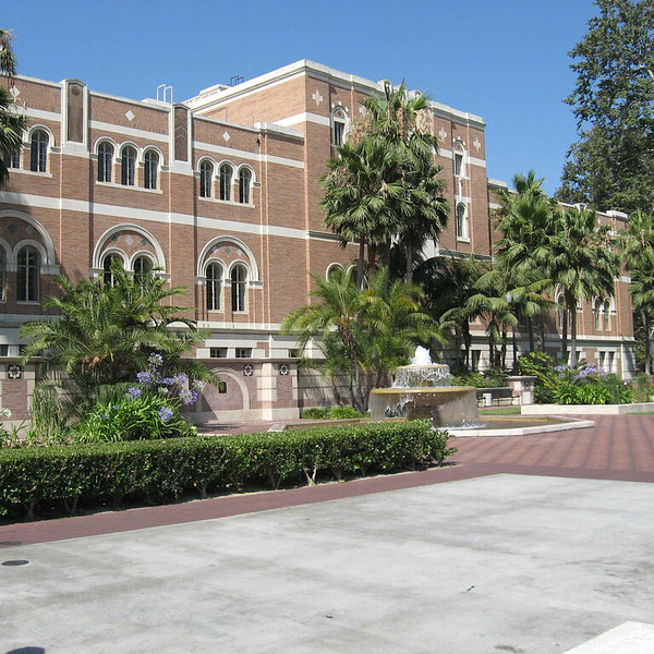 empty USC campus
